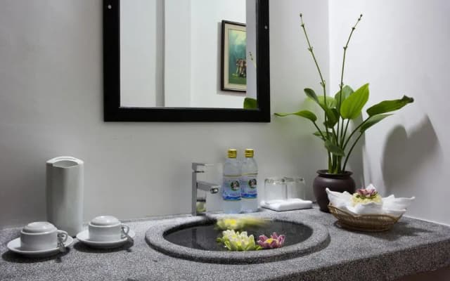 Bamboo Residence - photo 2