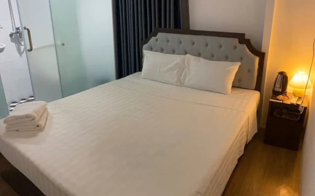 Hanoi Little Hotel - photo 4