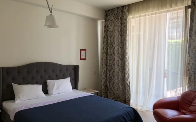 Vezirov Studio Apartments - photo 2