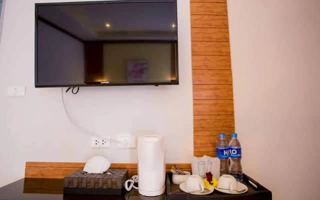 OYO 996 Phunara Residence - photo 4