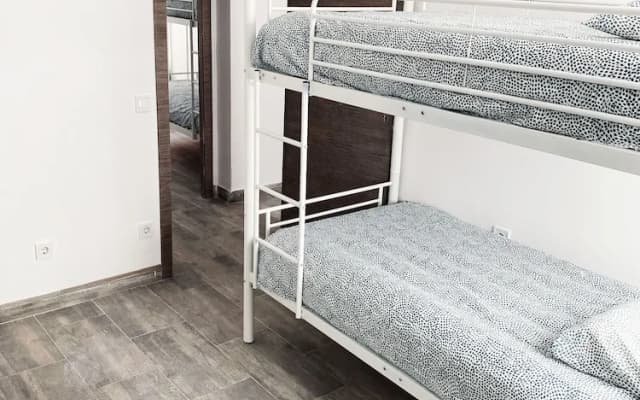 Hostel H8 - photo 5