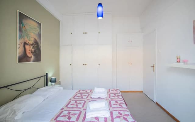 Grand Central Athinian Apartments - photo 3