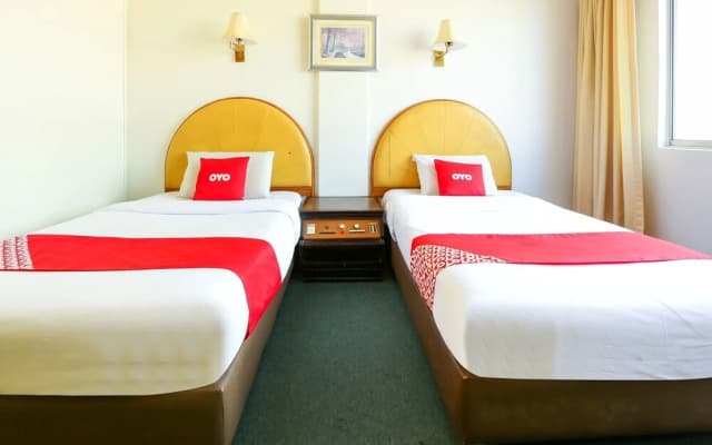 Hotel Mandarin Inn by OYO Rooms - photo 3