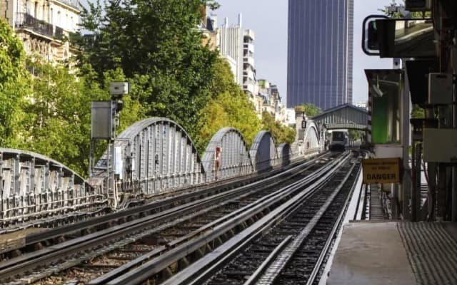 Tour Eiffel Grenelle - photo 4