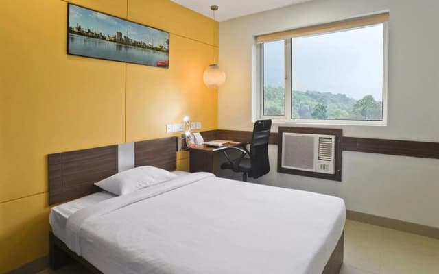 Ginger East Delhi - photo 3