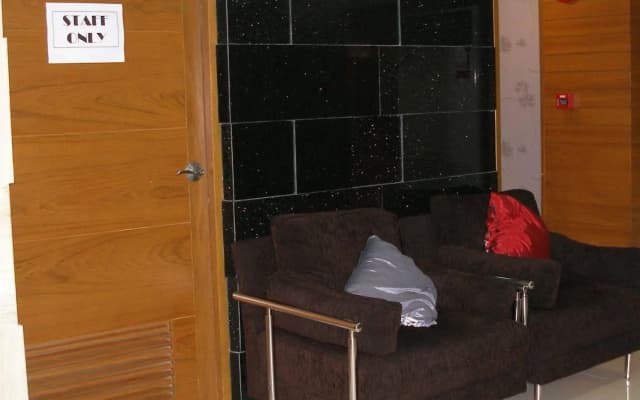 Ideal Hotel Pratunam - photo 5
