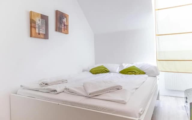 Ideal 2BR - Lovely for Longstays - photo 2