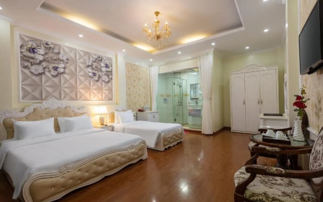 My Moon Hotel - photo 4