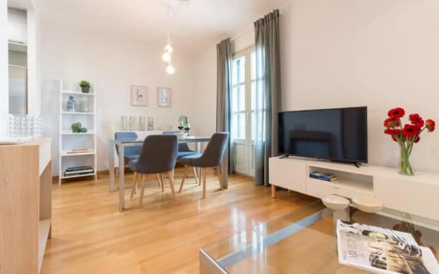 SIBS BALMES - Apartamento Romántico - photo 2