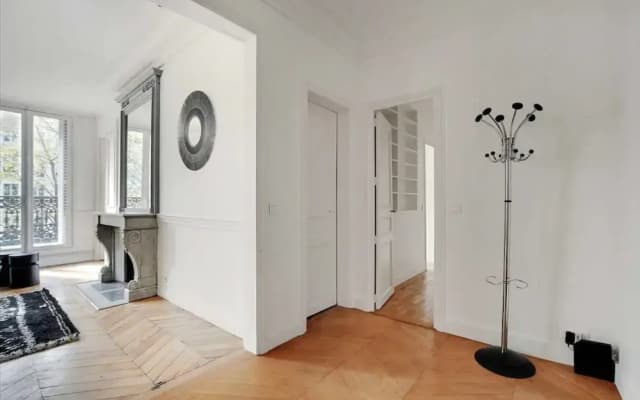 Sublime Apartment Center of Paris Le Marais 3 Bdrs - photo 4