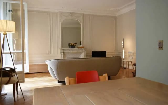 Spacious Parisian Family Apartment - photo 4