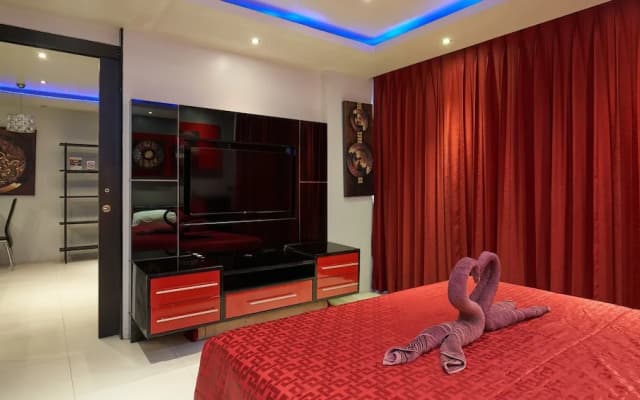 Condo In The Heart Of Patong Wlk St ABS1 - photo 3
