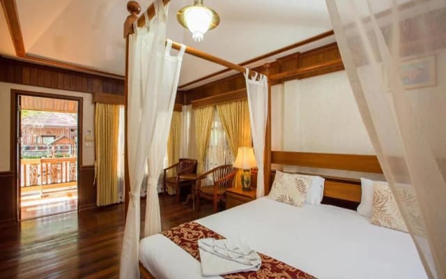 Long Beach Lodge - photo 2