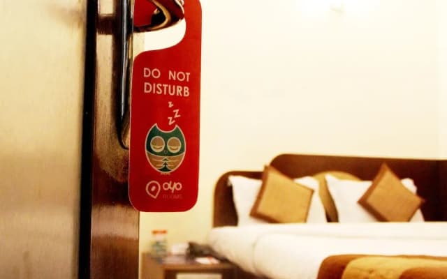 OYO 528 Hotel Neptune Residency - photo 3