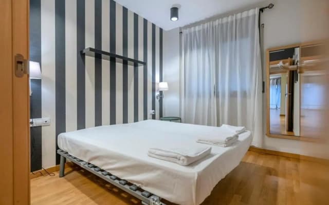 Modern and bright apartment in Eixample 3-2 - photo 3