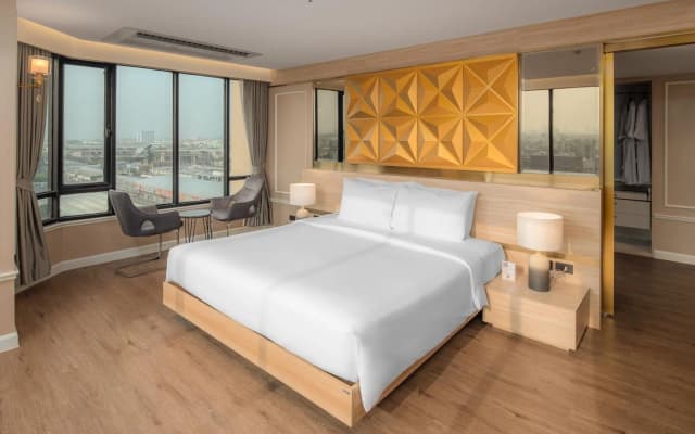 Alexander Hotel - photo 3