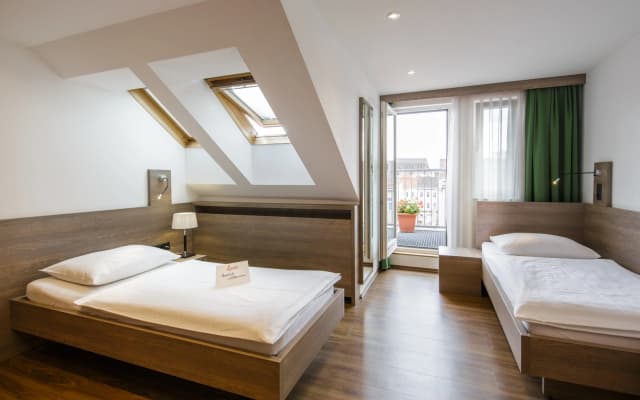 Hotel Lucia - photo 4