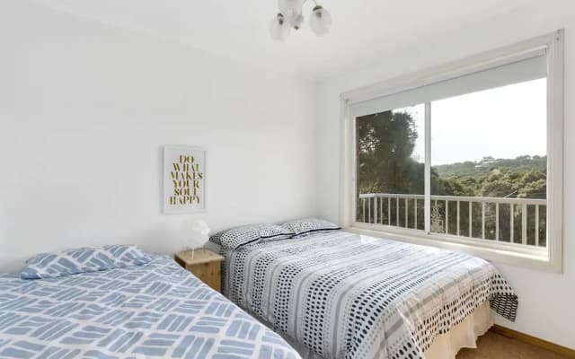 Tyrone Beach House - photo 3