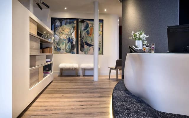 Max Hotel - photo 2