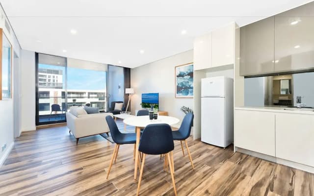 2 Bedrooms with Great Cleanliness and Comfort - photo 5
