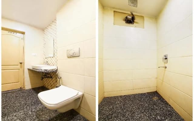 OYO 78699 Hotel Klick International - photo 4