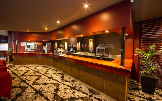 Wiley Park Hotel - photo 2