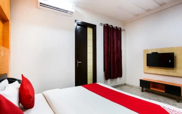 Oyo 60529 Hari Nagar Inn - photo 4