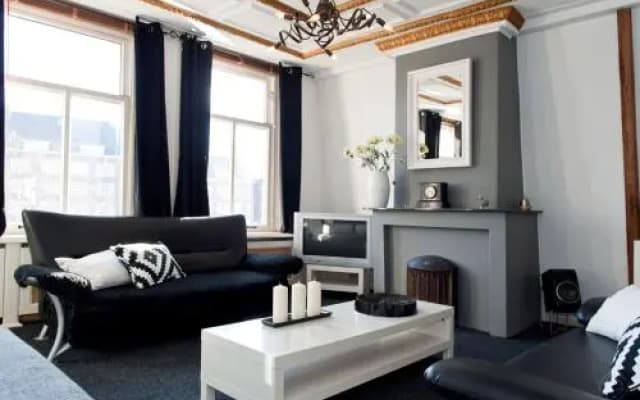 Canal Holiday Apartment - photo 4