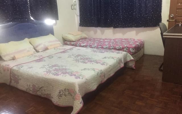 Kelapa Homestay Sibu - photo 2