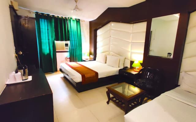 Unistar Rooms - photo 3
