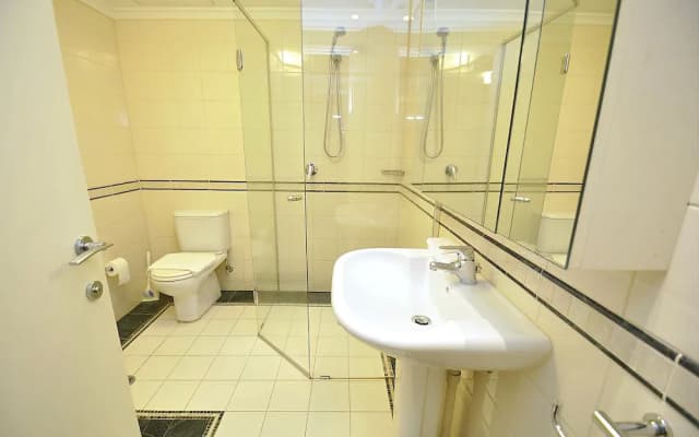 Sydney CBD 303 Elz Furnished Apartment - photo 5