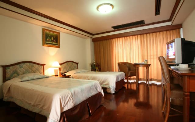 Interchange Tower Serviced Apartment - photo 3
