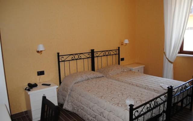 Hotel Maximo - photo 3