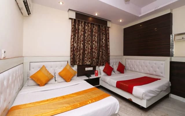 Mahesh Inn - photo 4