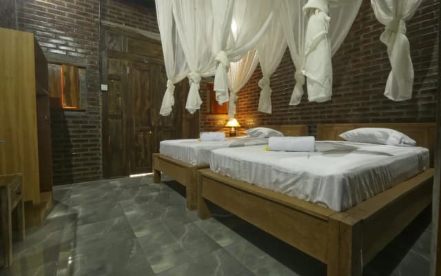Tropical Canggu Hostel - photo 2
