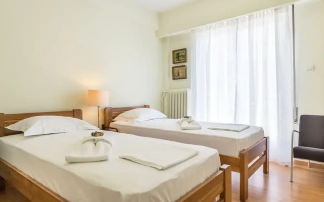 Central apartment with 5 bedrooms near the metro - photo 5