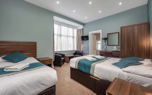 King Solomon Hotel - photo 4