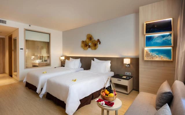 DQua Hotel - photo 4