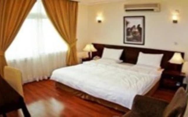 Mirage Suites ? - photo 3