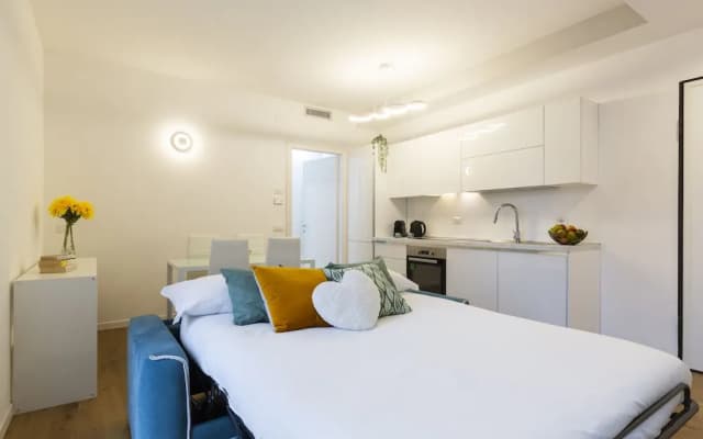 notaMi - Little West - photo 5