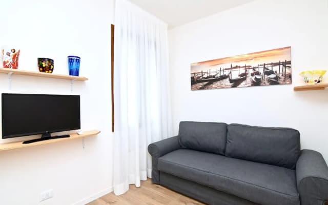 Calle Zan 1585A - photo 4