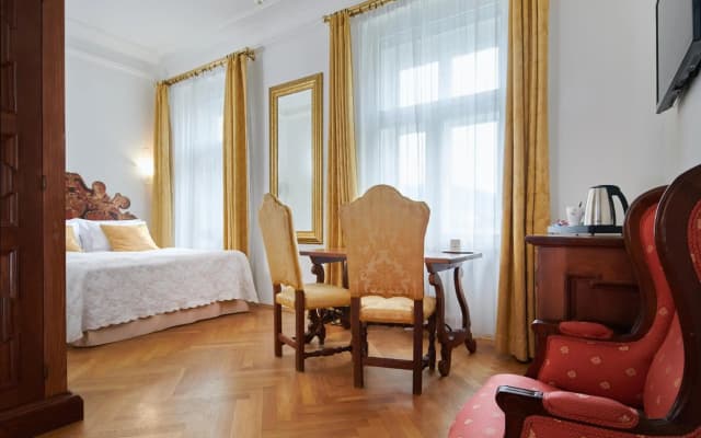 Charles Bridge Palace - photo 4