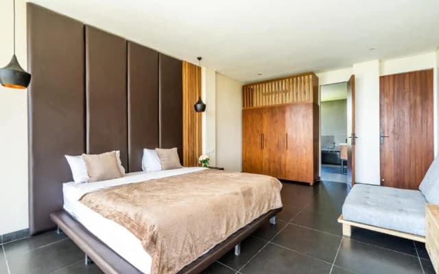 Balangan Beach Villa Freya - photo 3