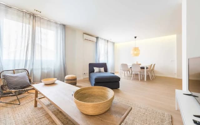 The Double Loft Designer Loft for 4 Next to Atocha - photo 3