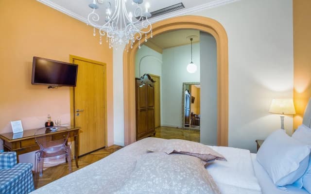 Sweet Home Hotel - photo 3