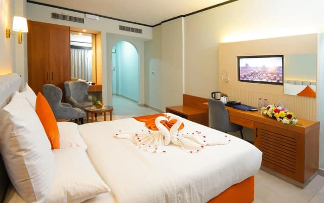 Concorde Palace Hotel - photo 4