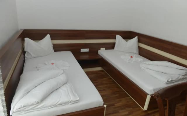 Primus Hotel & Apartments - photo 3