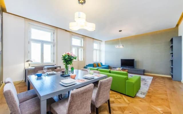 Bellevue Apartment - photo 3