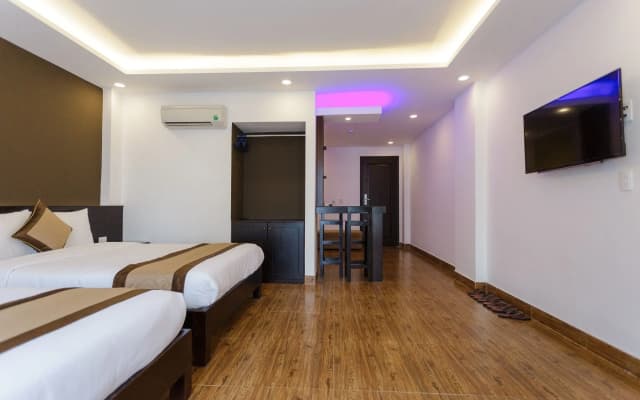 Blue Ocean Beachside Hotel Danang - photo 4