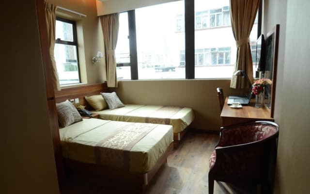 VP Apartments - photo 5